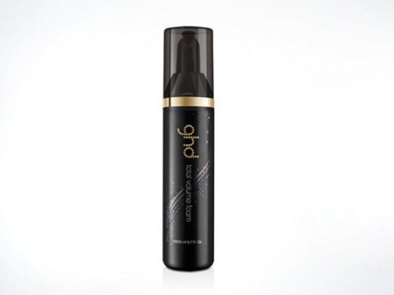 Image of the GHD Straight & Smooth Spray 120ml piece