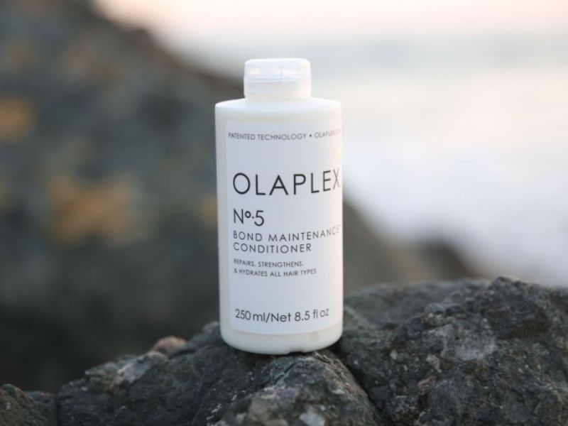 Image of the Olaplex No.5 Bond Maintenance Conditioner 250ml piece